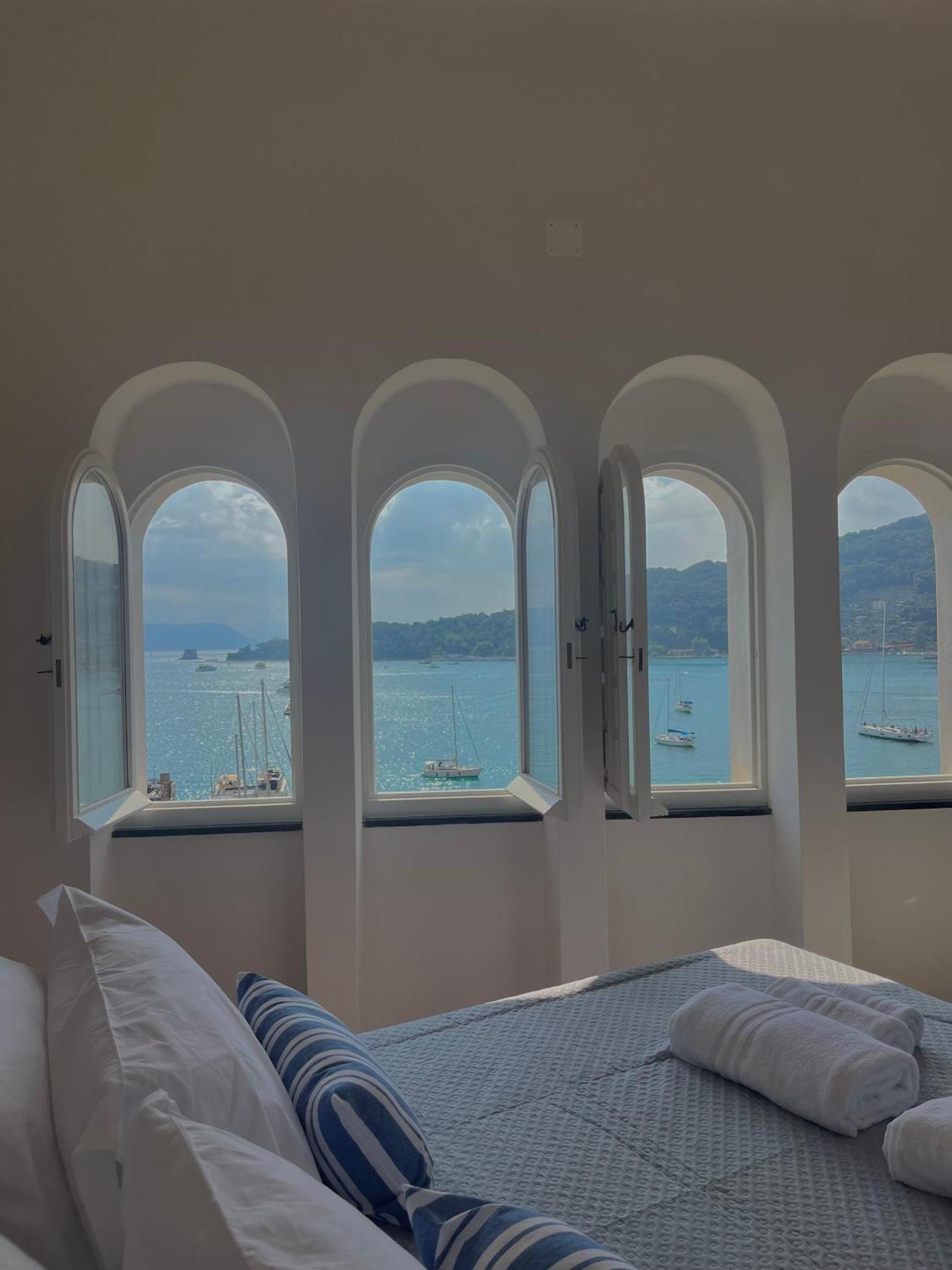 Le Finestre Veneris Hotel Porto Venere Luaran gambar