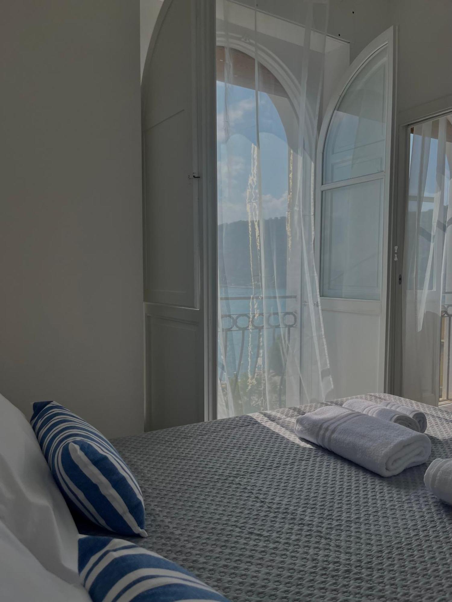 Le Finestre Veneris Hotel Porto Venere Luaran gambar