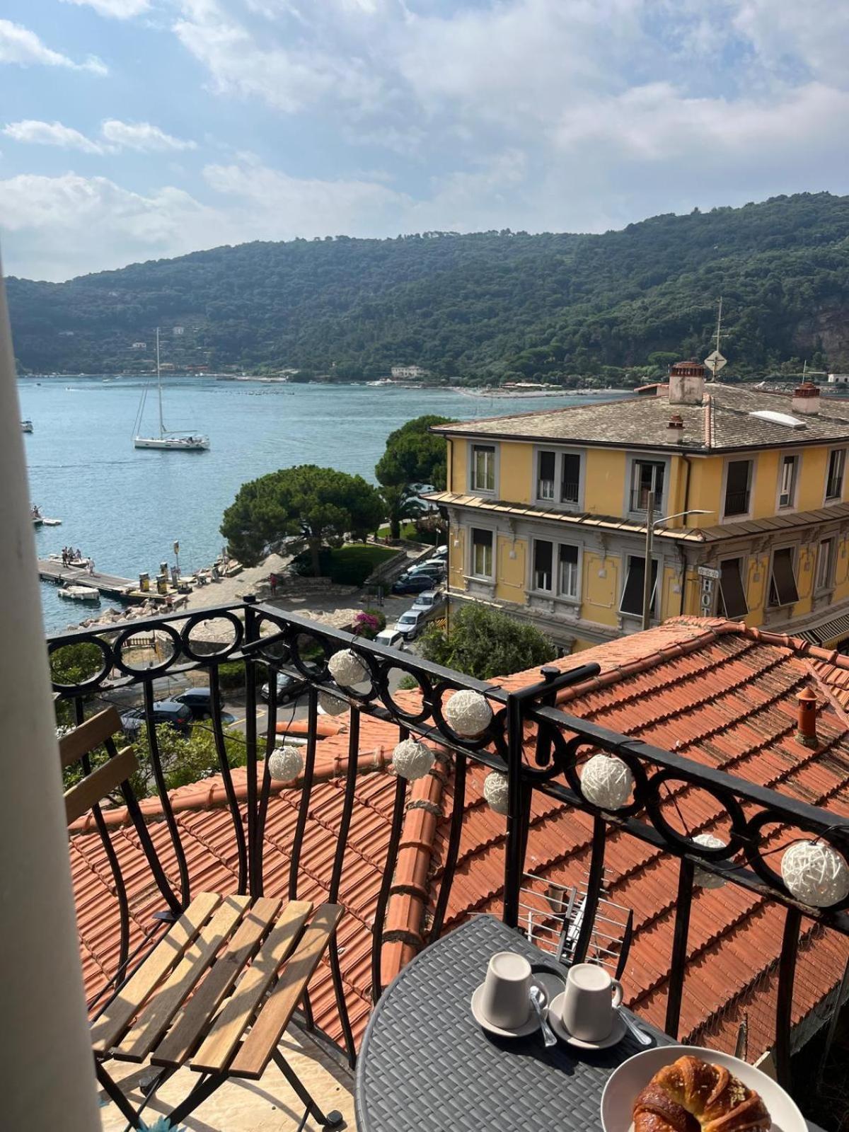 Le Finestre Veneris Hotel Porto Venere Luaran gambar