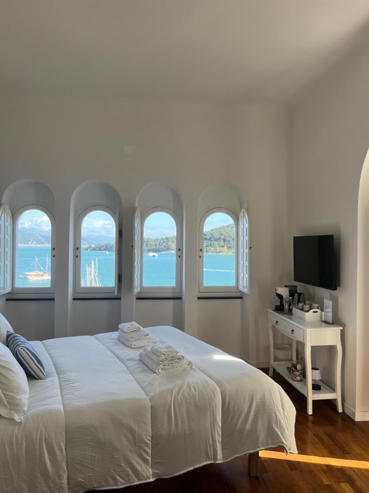 Le Finestre Veneris Hotel Porto Venere Luaran gambar